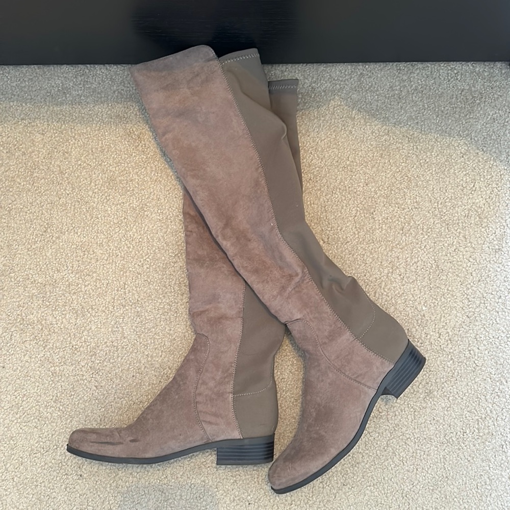 Knee-high tan boot